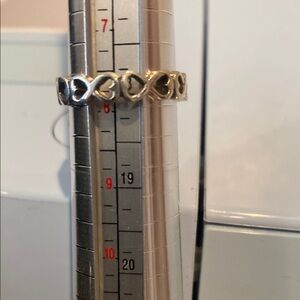 Chic Silver Heart Cutout Ring